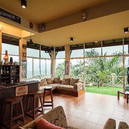 Albatross Boutique Villa كاندي المظهر الخارجي الصورة