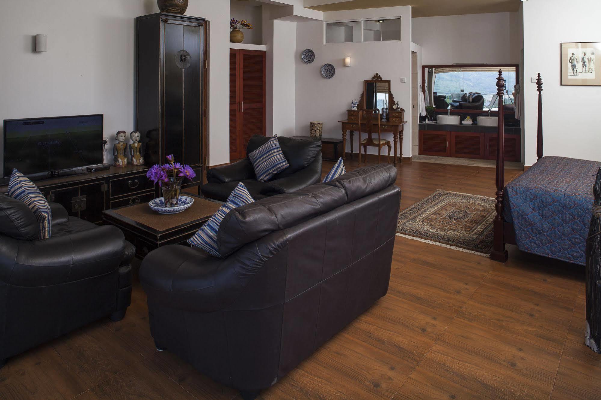 Albatross Boutique Villa كاندي المظهر الخارجي الصورة